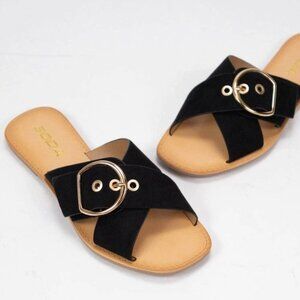 Oregan Buckle Slide Sandals in Black
